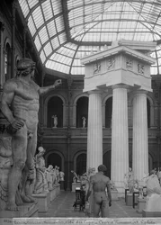 Ecole Nationale des Beaux-Arts, Palais des Etudes, the glass courtyard